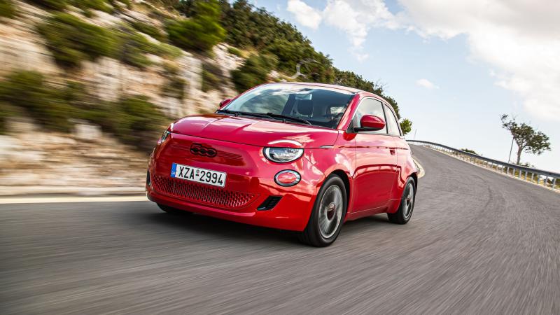 FIAT 500e 4