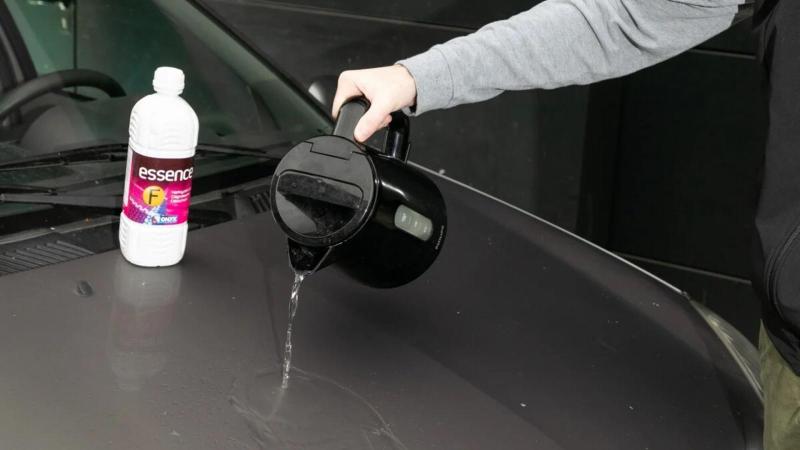 Χρήση ζεστού νερού στο αυτοκίνητο 