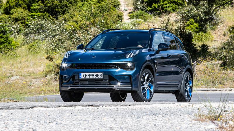 Lynk & CO 01 4