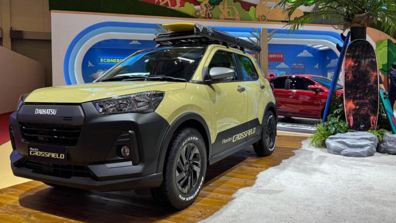 Daihatsu Rocky Crossfield