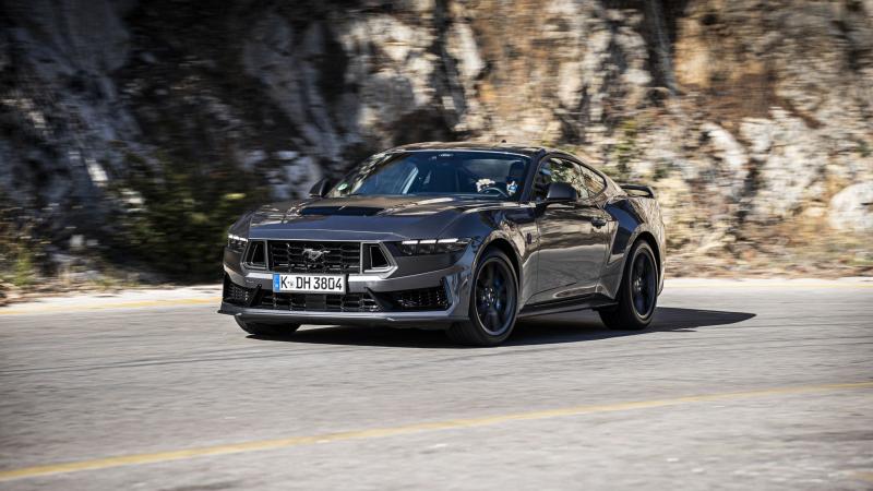 Ford Mustang Dark Horse 2024 1