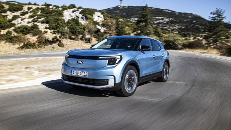 Ford Explorer 2024 1