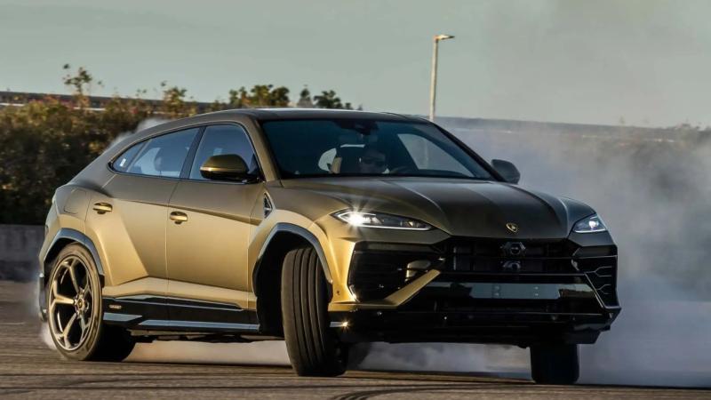 lamborghini-urus-11