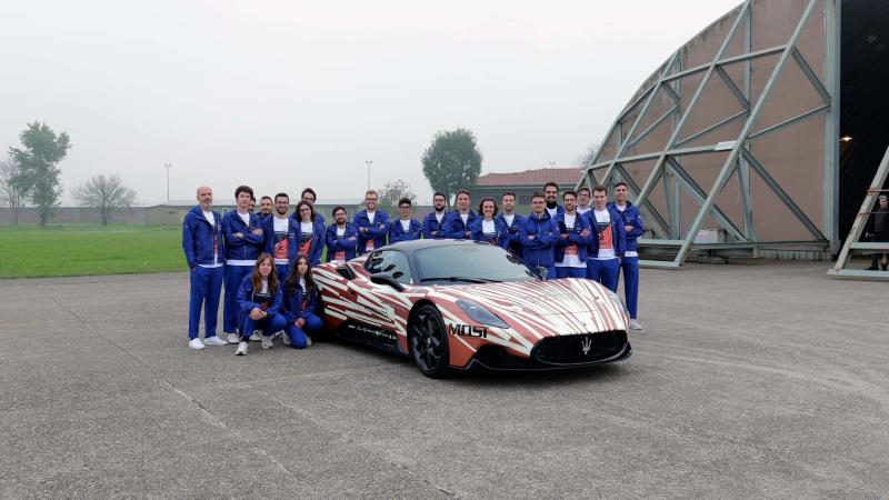 maserati mc20