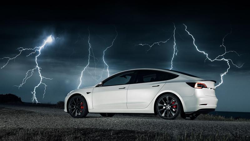 tesla-thunder