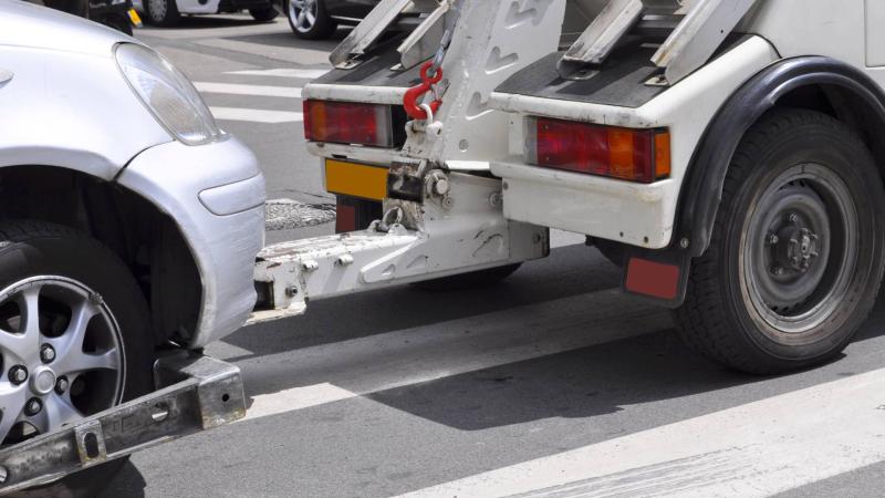 police-towing-vehicle-1