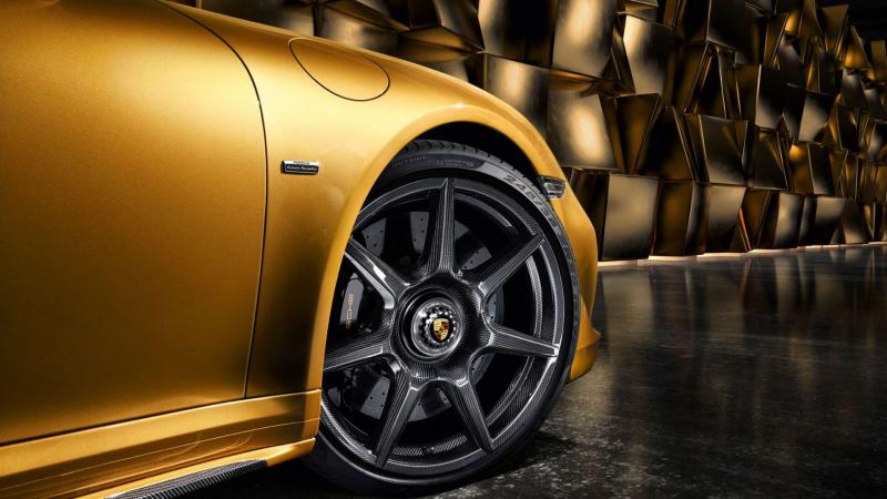 Carbon fiber wheels 1