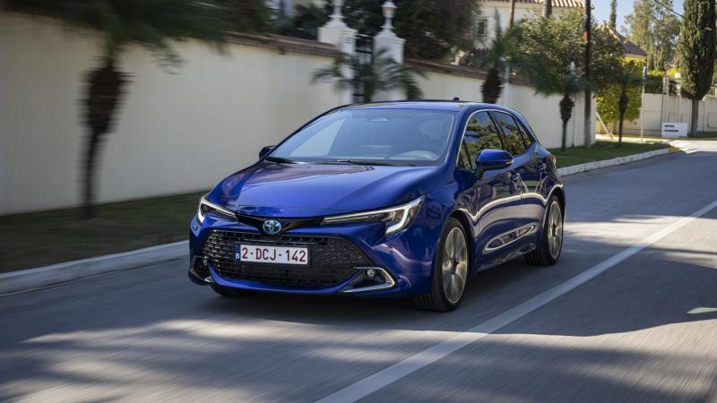 Toyota Corolla Hatchback 1