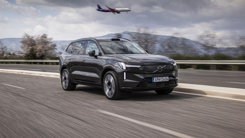 Volvo EX90 1