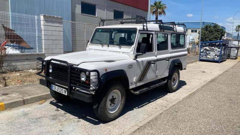 Land Rover Defender