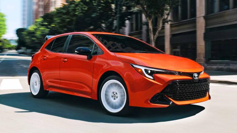 Toyota_Corolla_Hatchback_FX
