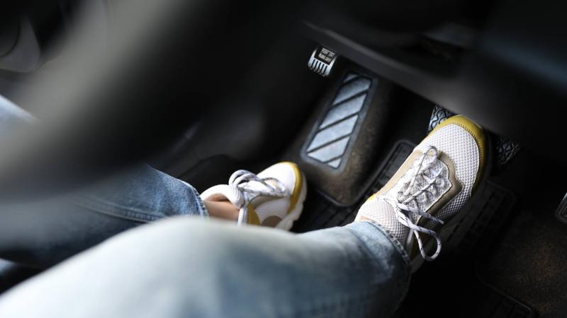 foot-on-brake-1