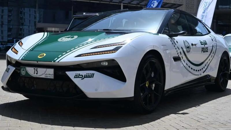 lotus emeya polizia