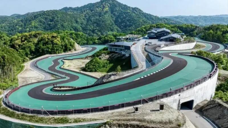 private racetrack