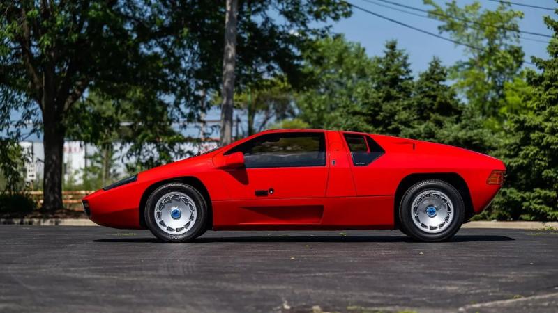 Isdera Imperator