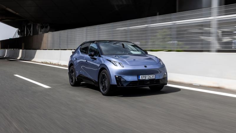 Lynk & Co 02 1
