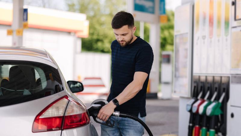 gas-refuel-side-1