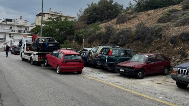 Ηλιούπολη εγκαταλελειμμένα αυτοκίνητα