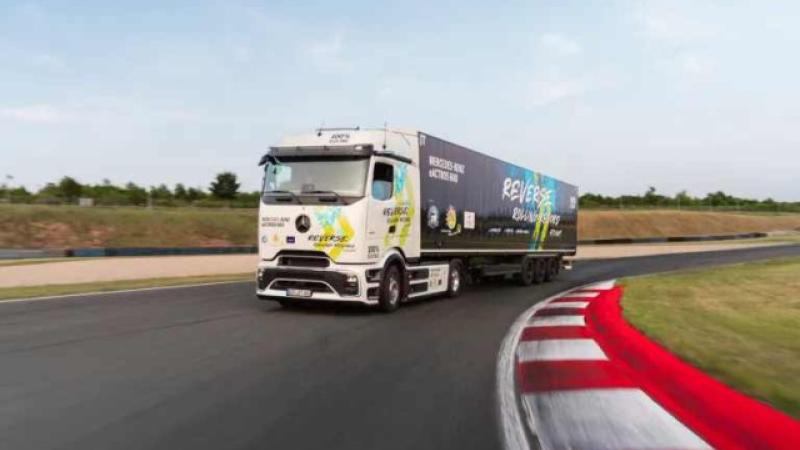 truck reverse record