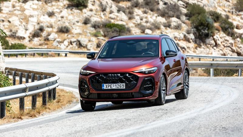 Audi Q5 2.0 TDI MHEV Plus quattro 4
