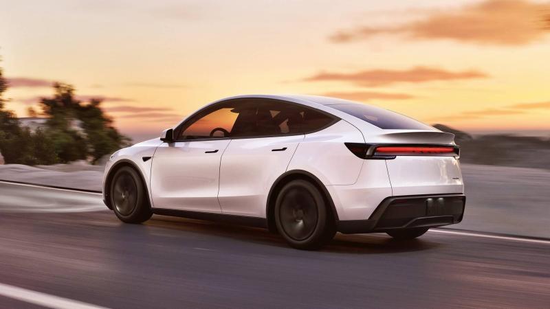 Tesla-Model-Y-back