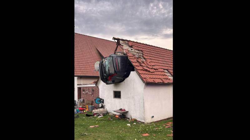 car-roof-germany-1