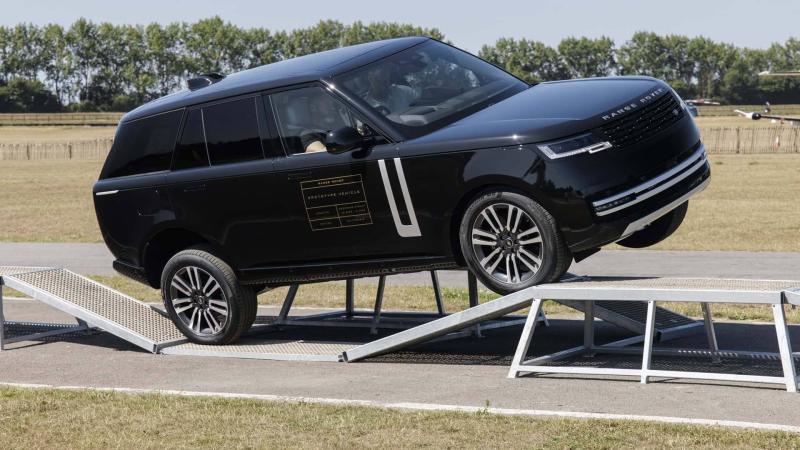 electric-range-rover-3