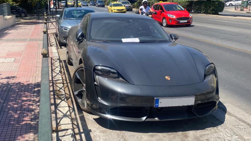 porsche taycan