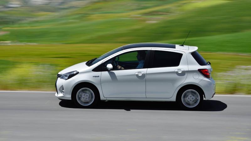 toyota_yaris_1