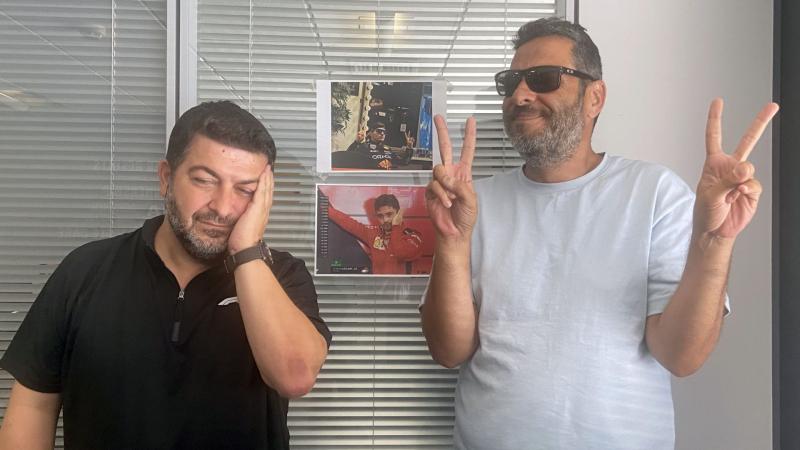 Podcast Καρό Σημαία