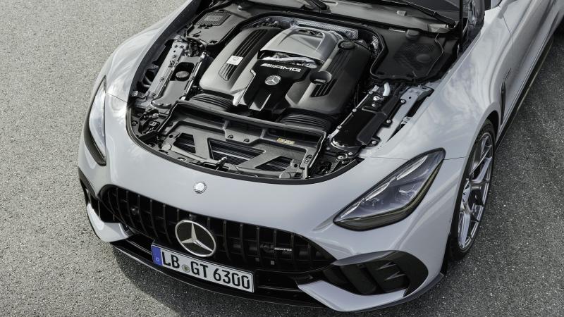 Mercedes-AMG V8 Engine 1