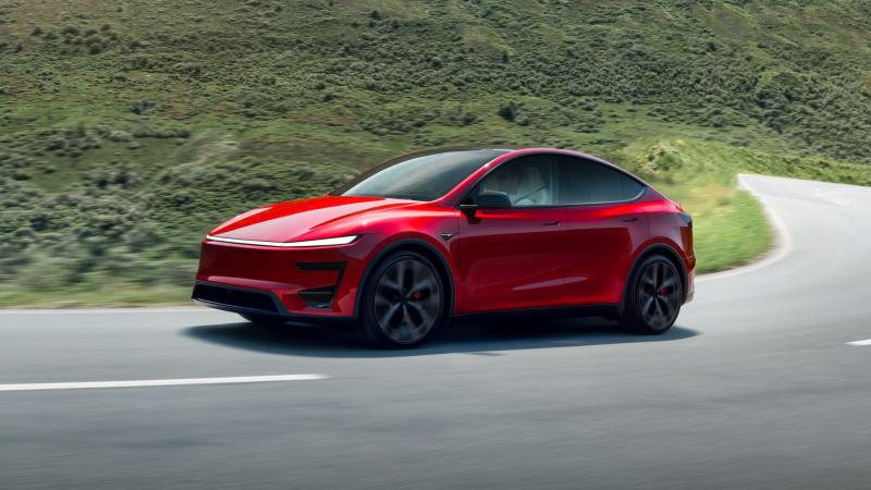 Tesla - New Model Y Performance 3