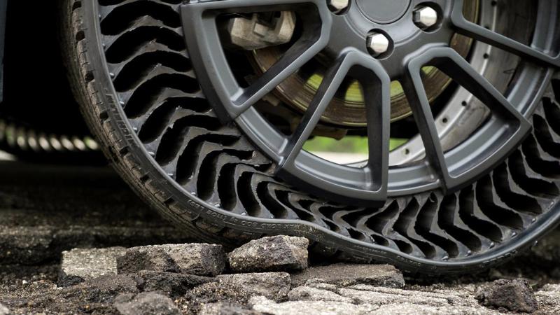 Airless tires