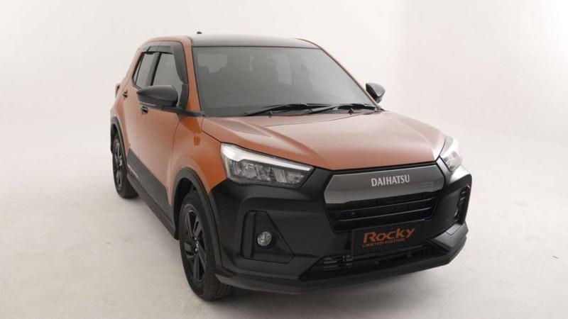 daihatsu-rocky-4