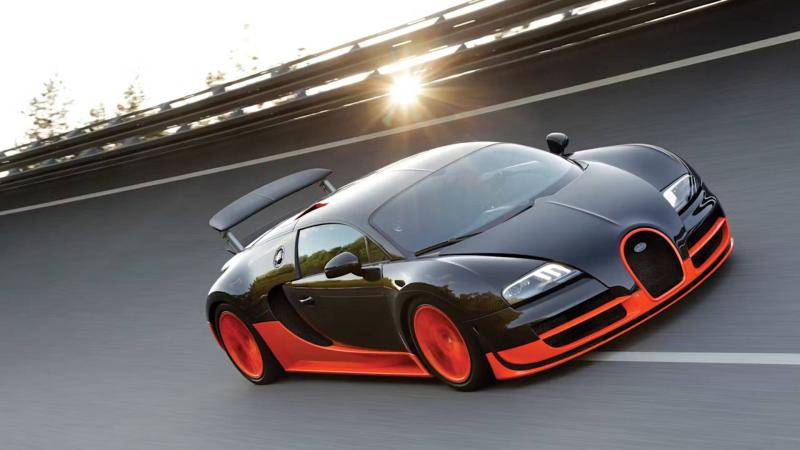 Bugatti Veyron 4