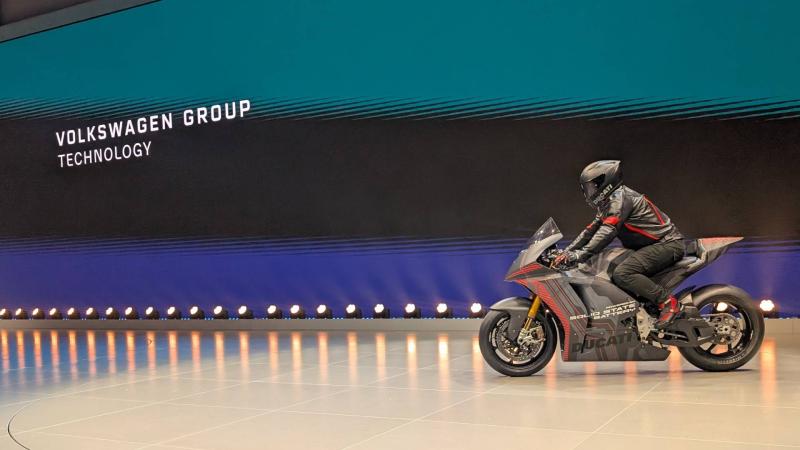 Ducati-v21l-solid-state