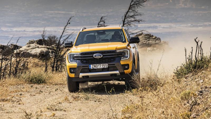 Ford Ranger PHEV 2025 1
