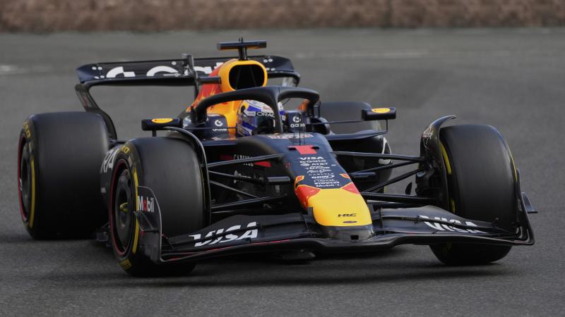 Verstappen pole position baku 2025