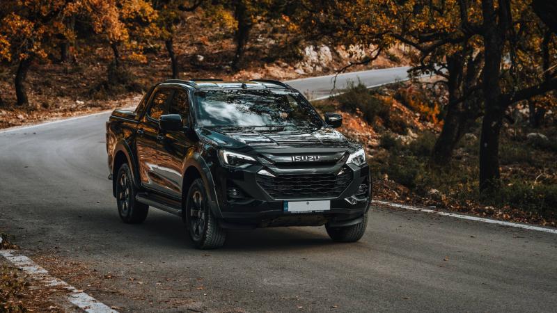 Isuzu D-Max: Σκληροτράχηλος και ασταμάτητος συνεργάτης | carandmotor.gr