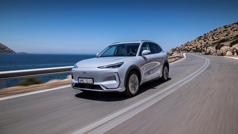 Geely EX5: Στην Ελλάδα από 28.990 ευρώ | carandmotor.gr