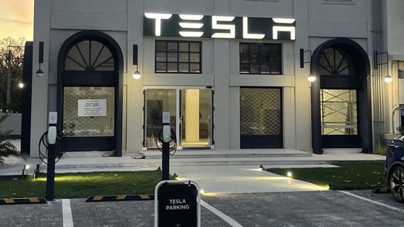 Tesla Κηφισίας