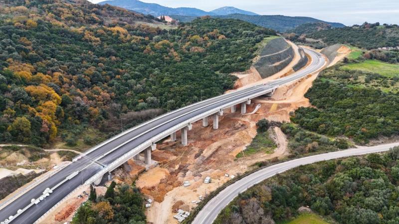 Aytokinitodromos evoia