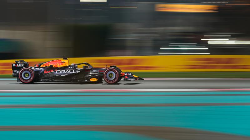 Verstappen pole position Abu Dhabi 2025