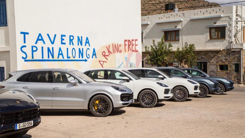 Αυτοκίνητα με ξένες πινακίδες