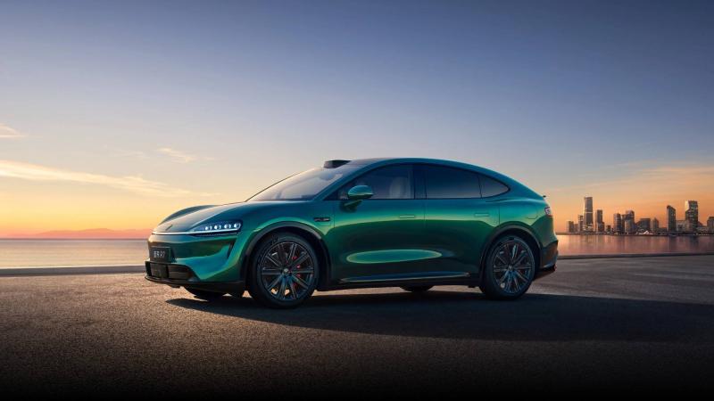 Luxeed R7 facelift 4