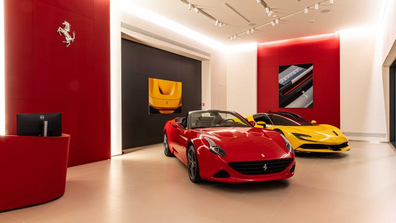 Ferrari εγκατάστασεις 