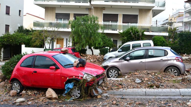 πλημμυρισμένα αυτοκίνητα