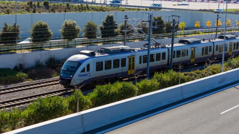 proastiakos sidirodromos loutraki