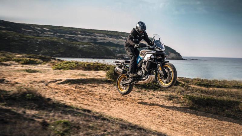 CFMoto 800MT TOURING