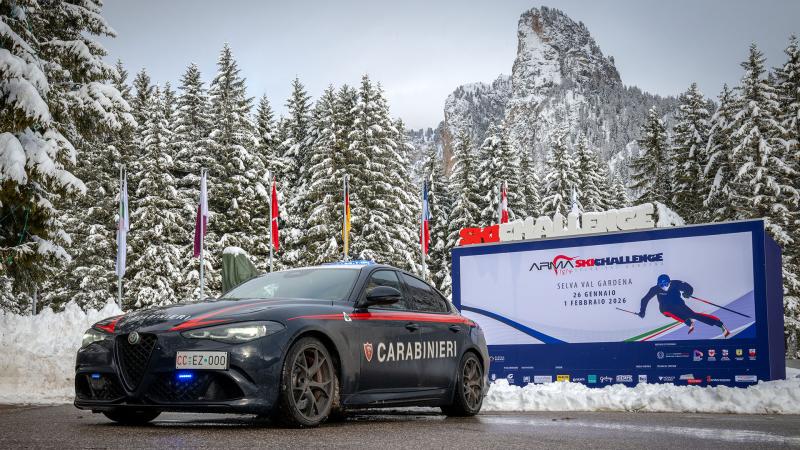Alfa Romeo Giulia Quadrifoglio Carabinieri
